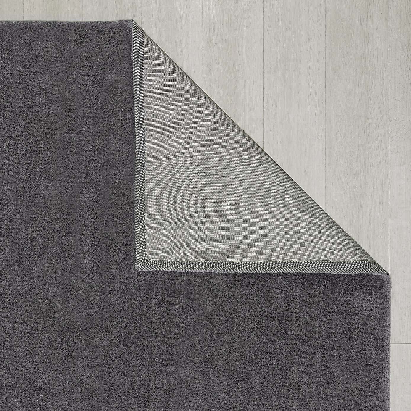 Carousel zoom image position 5 of 6