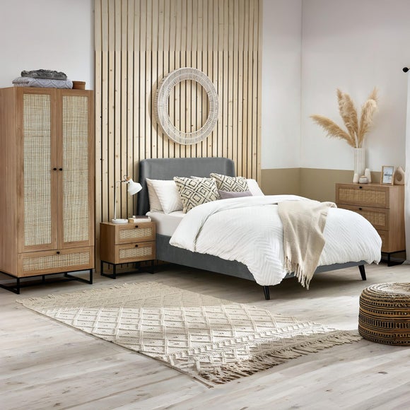 Carousel navigation image position 4 of 4