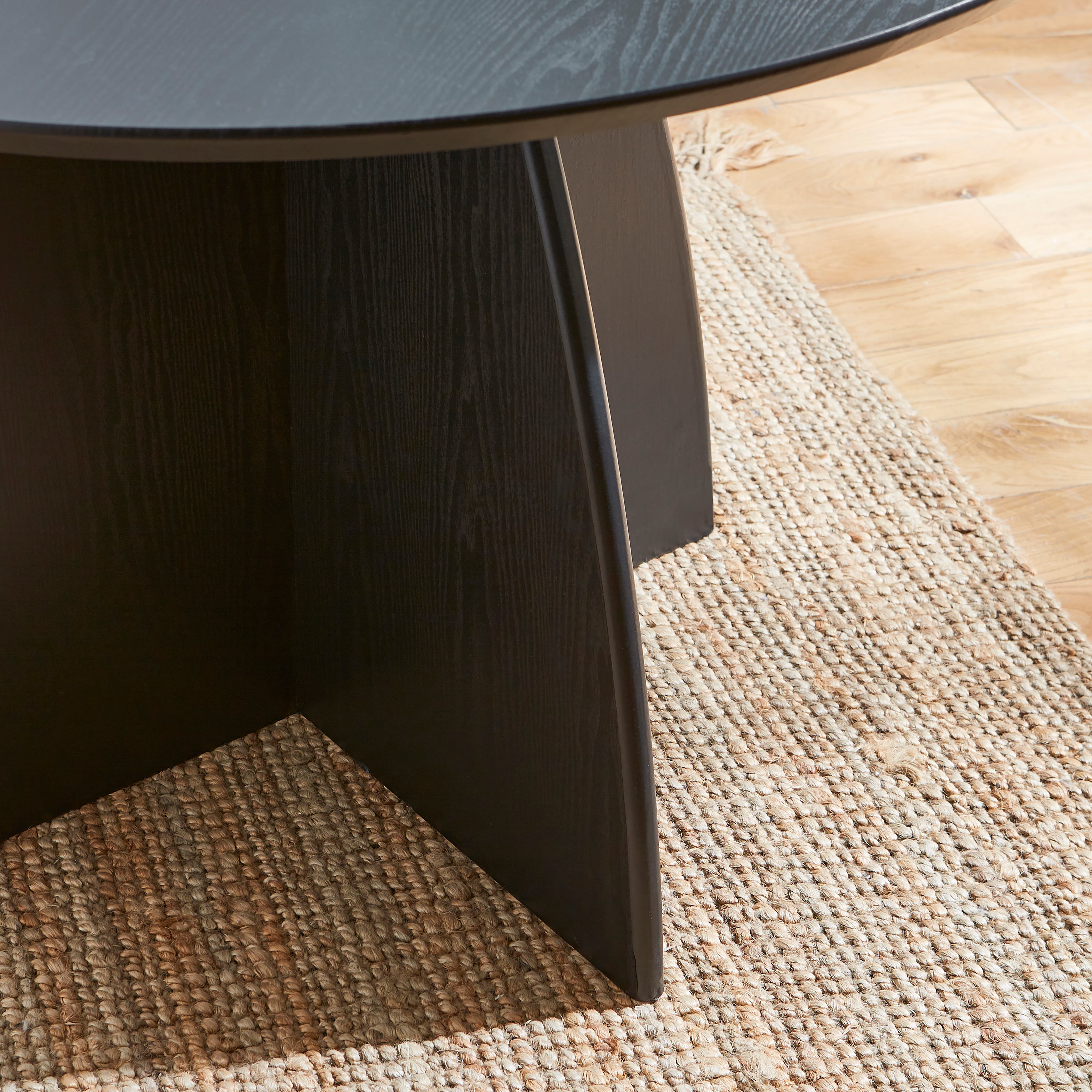 Effy 4 Seater Round Dining Table Wood Effect Black
