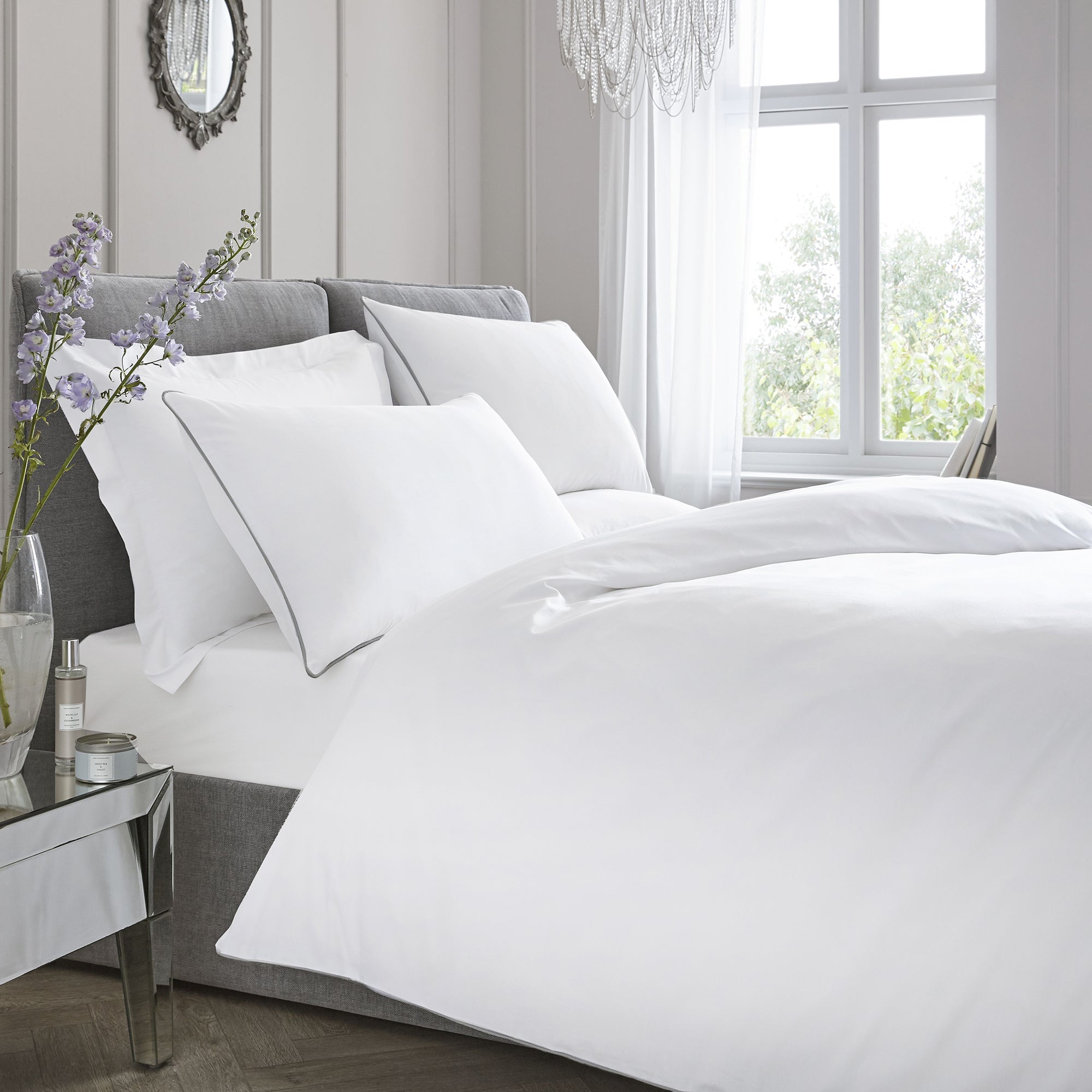 Appletree Piped Cotton Duvet Cover and Pillowcase Set White White