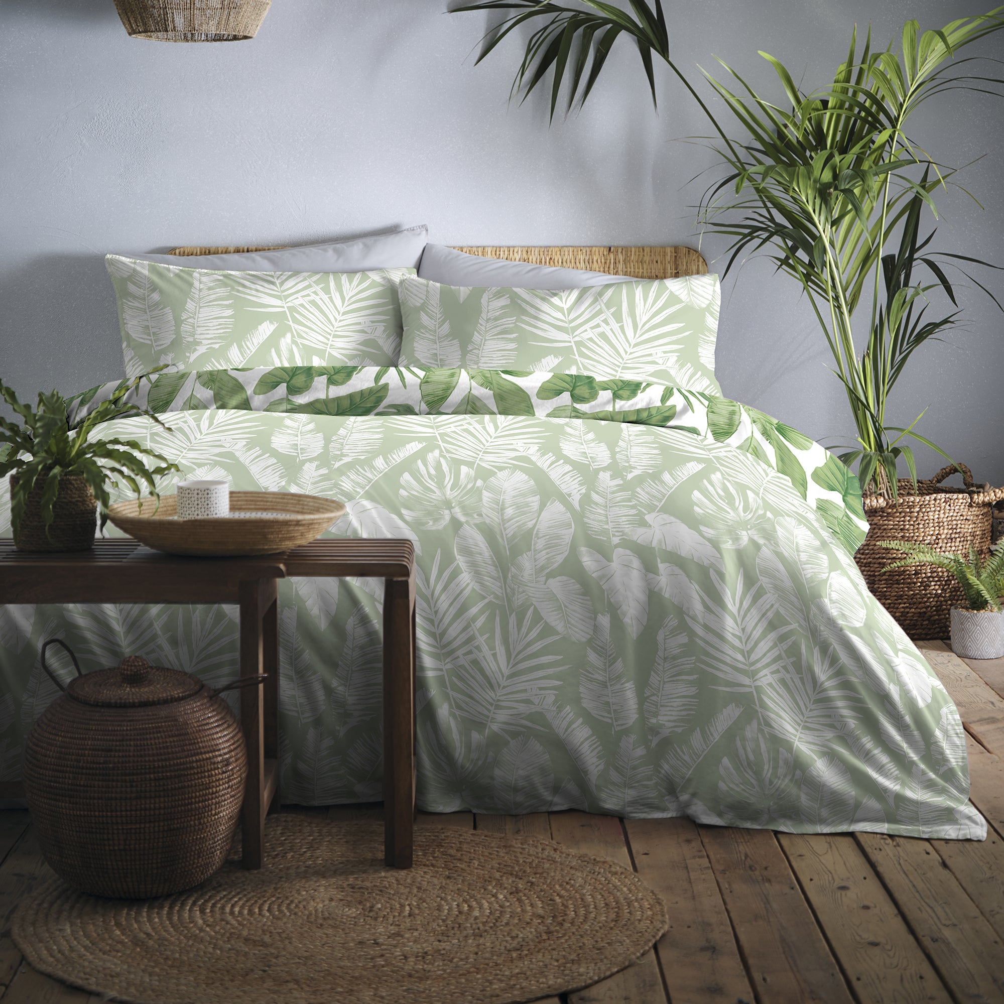 Tahiti Green Duvet Cover and Pillowcase Set | Dunelm
