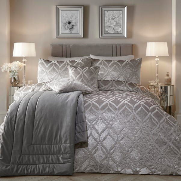 Belfort Duvet Cover and Pillowcase Set Silver image 1 of 3