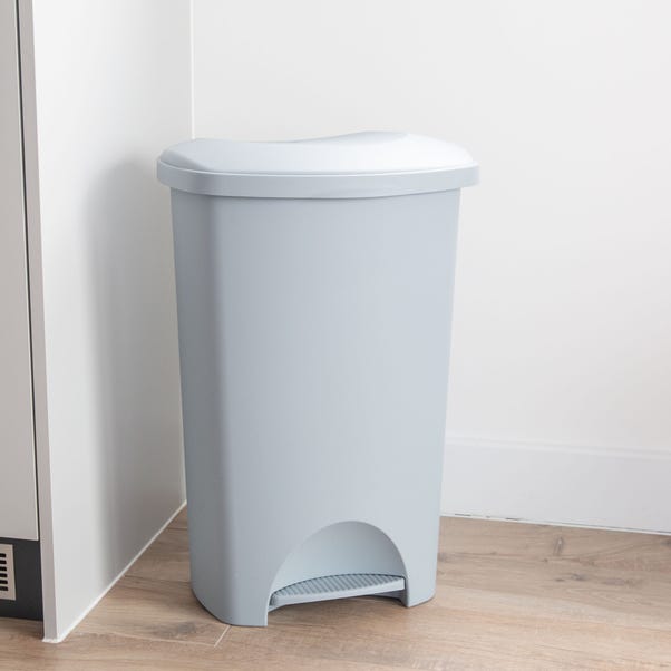 Addis 50L Pedal Bin With 50L Strong Bin Liners image 1 of 6