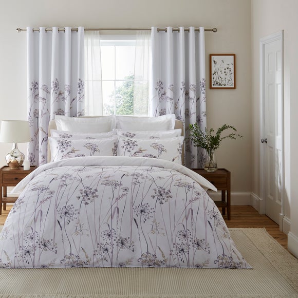 Carousel navigation image position 4 of 6