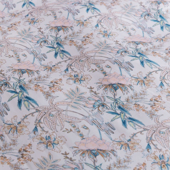 Carousel navigation image position 5 of 7