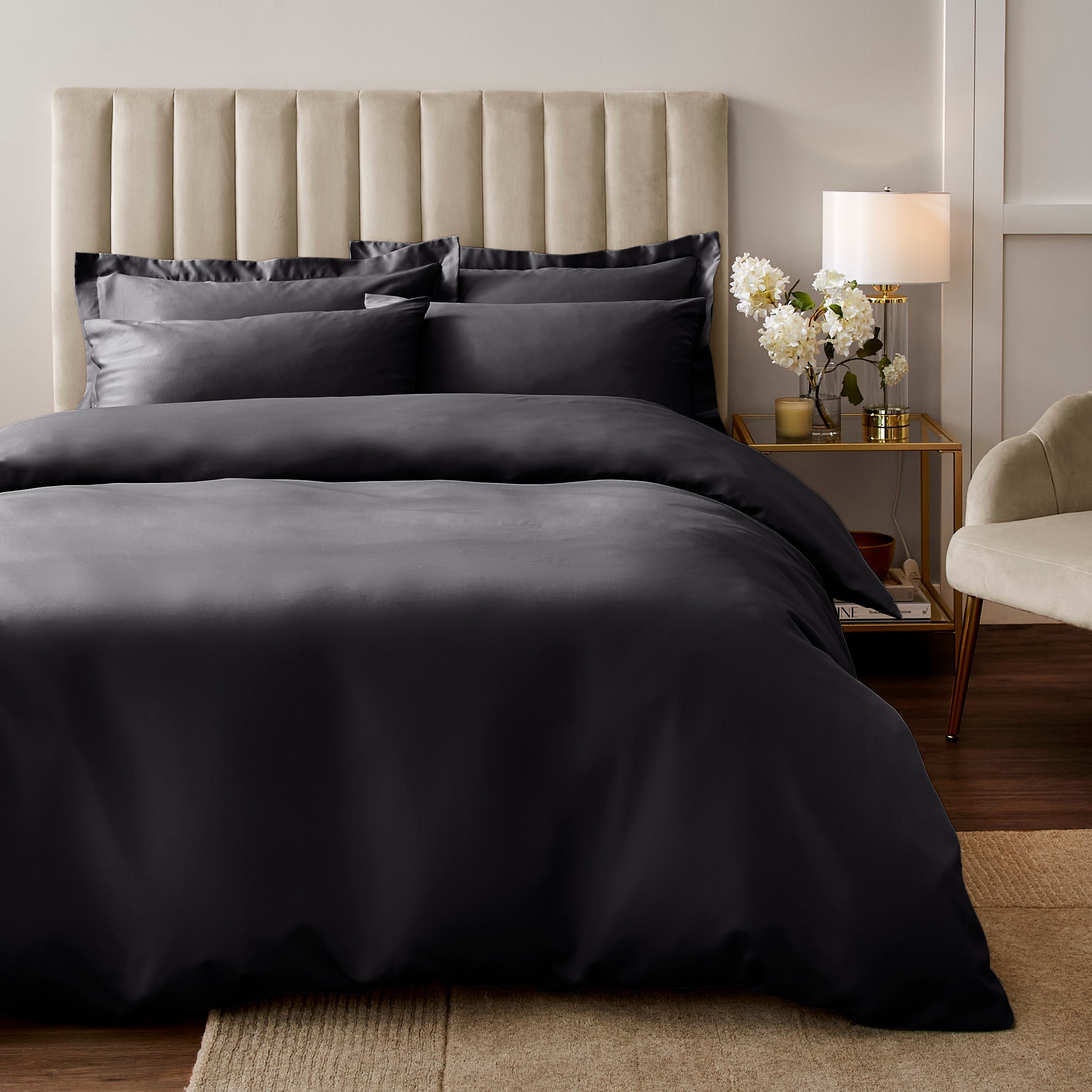 Soft Silky Duvet Cover And Pillowcase Set Black