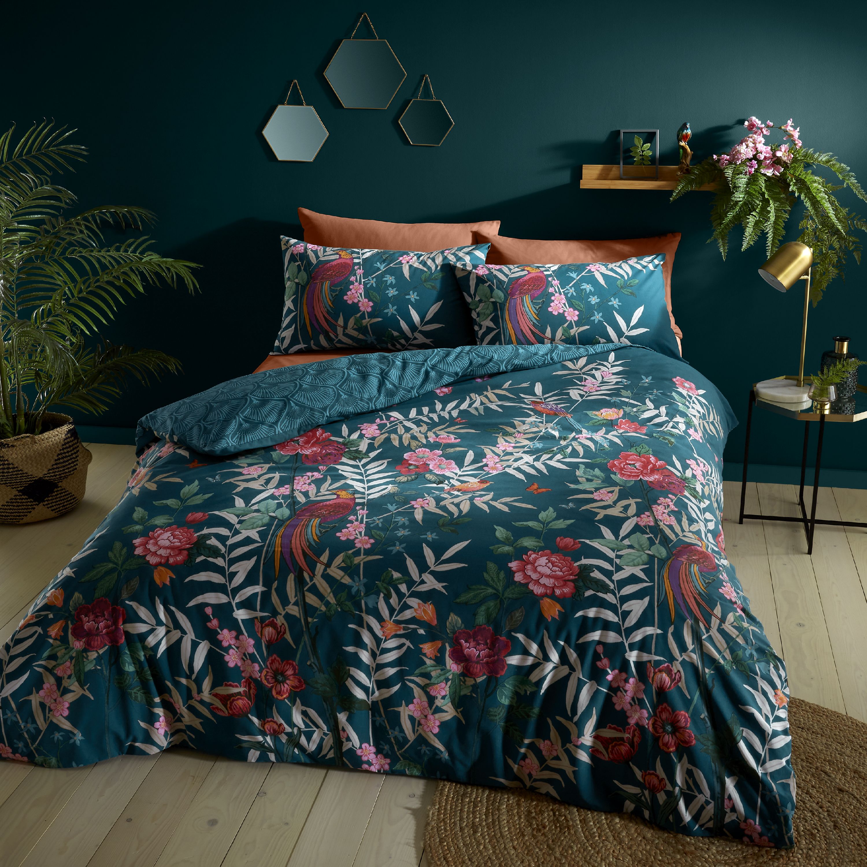 Catherine Lansfield Tropical Floral Birds Reversible Green Duvet Cover & Pillowcase Set
