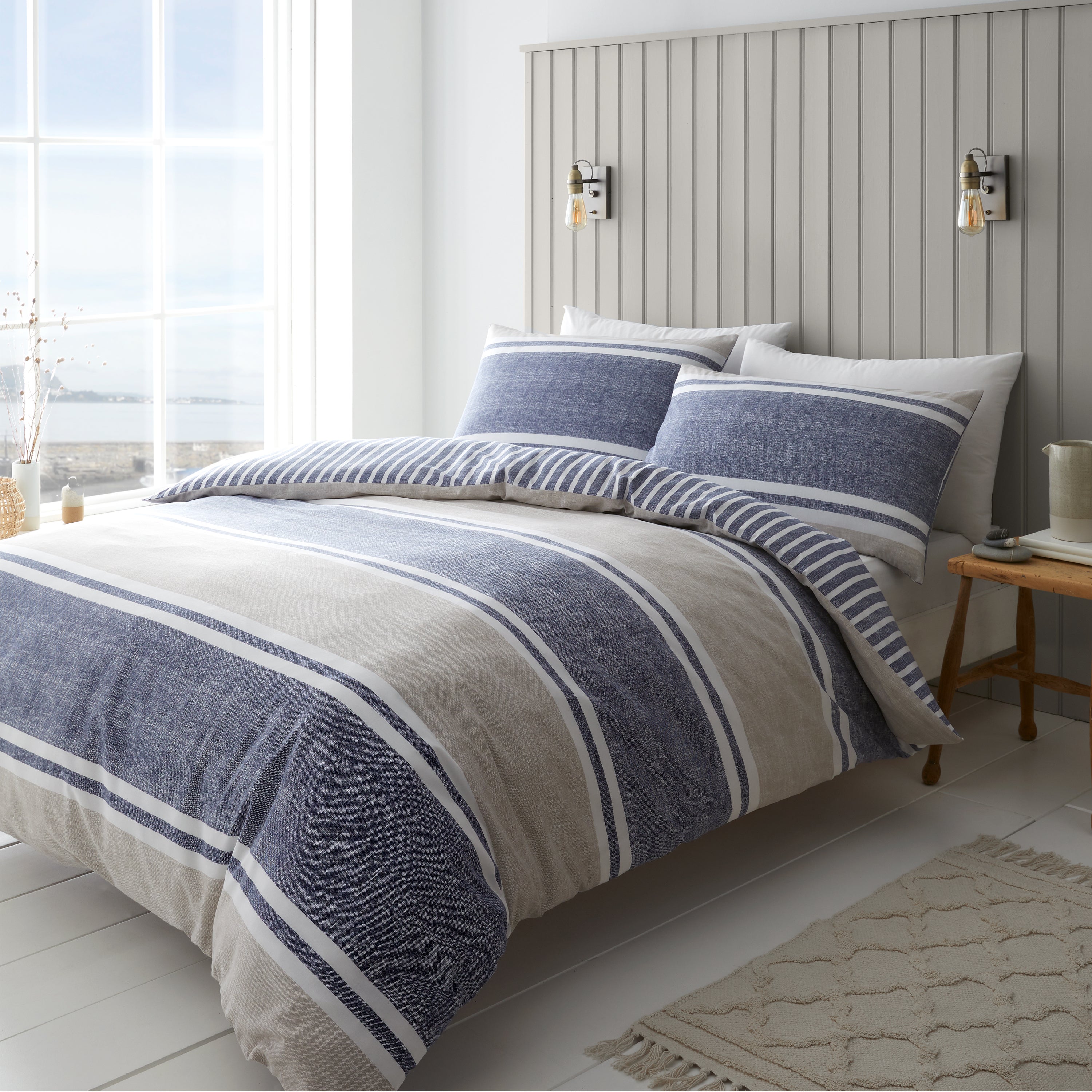 Photos - Bed Linen Catherine Lansfield Textured Banded Stripe Reversible Blue Duvet Cover & P 