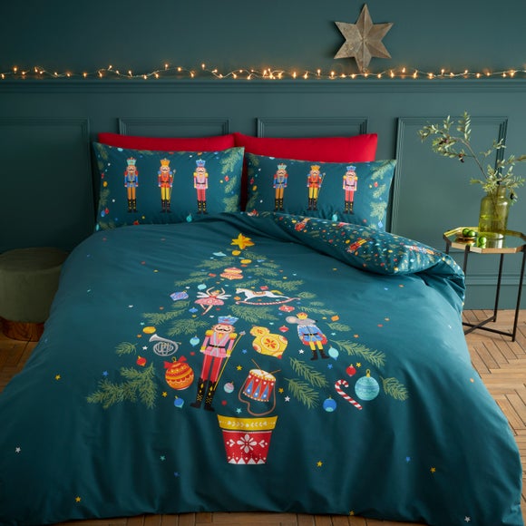 Catherine Lansfield Christmas Nutcracker Reversible Green Duvet Cover Pillowcase Set