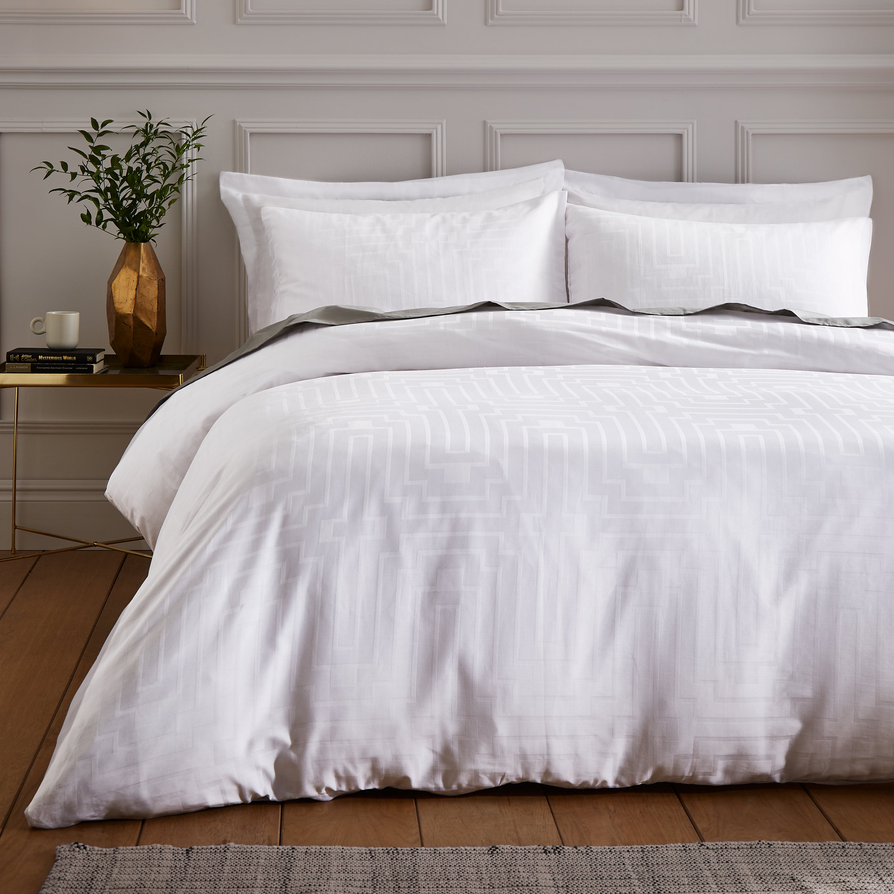 Bianca Satin Geo Jacquard 100 Cotton White Duvet Cover Pillowcase Set White