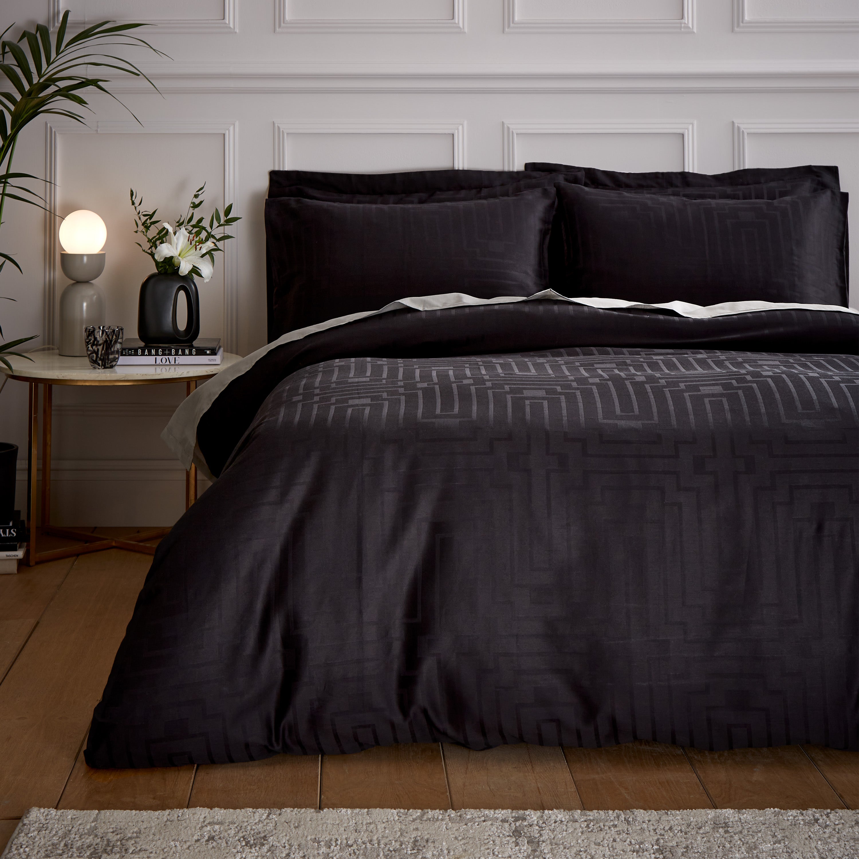 Bianca Satin Geo Jacquard 100 Cotton Black Duvet Cover Pillowcase Set Black