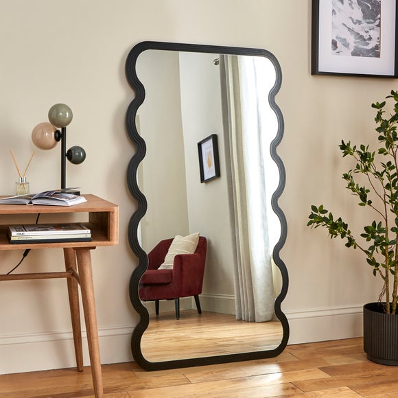View Ribbed Wavy Full Length Leaner Mirror View Ribbed Wavy Full Length Leaner Mirror