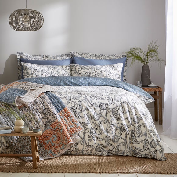 Laurel Paisley Duvet Cover Pillowcase Set