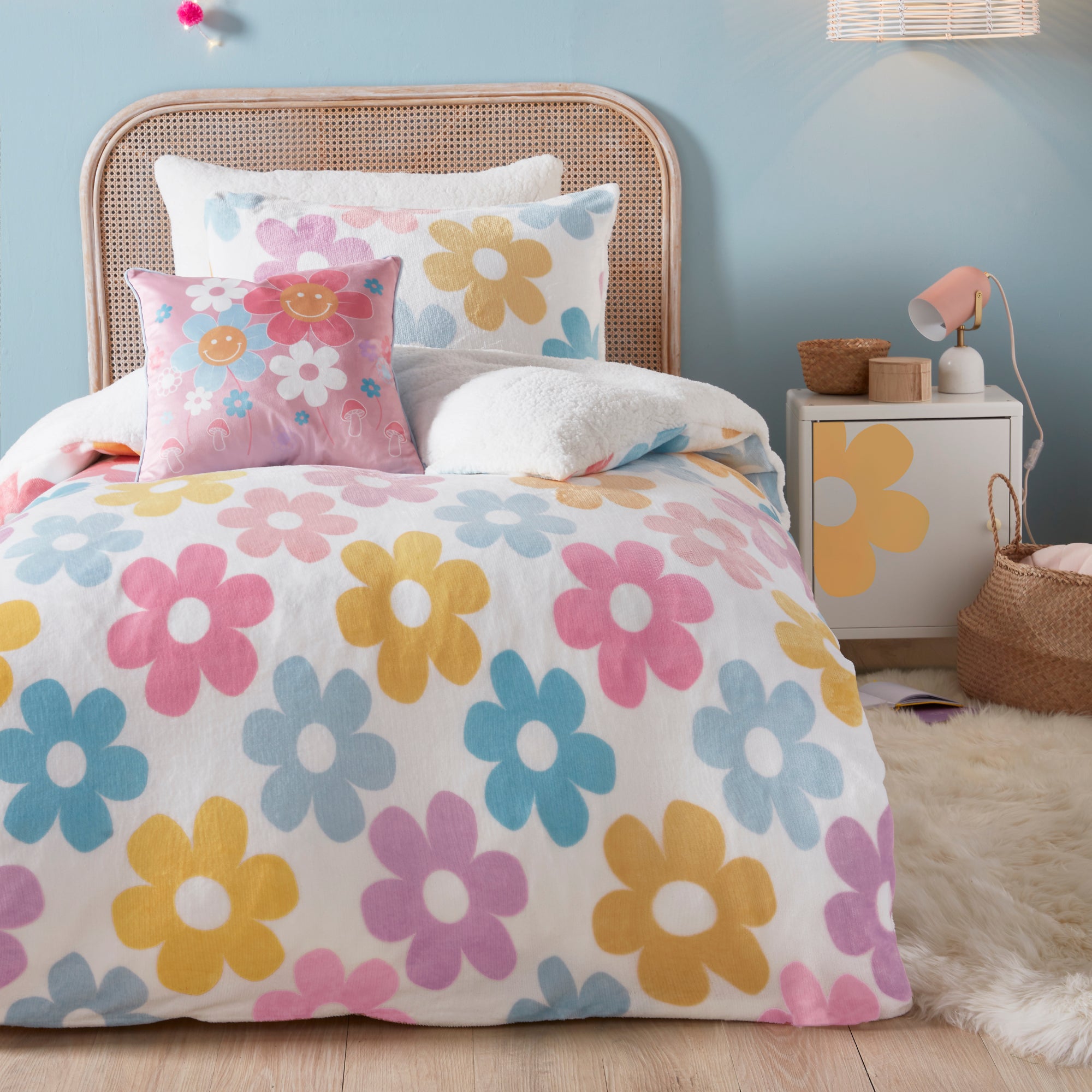 Retro Flowers Duvet Cover Pillowcase Set Multicoloured