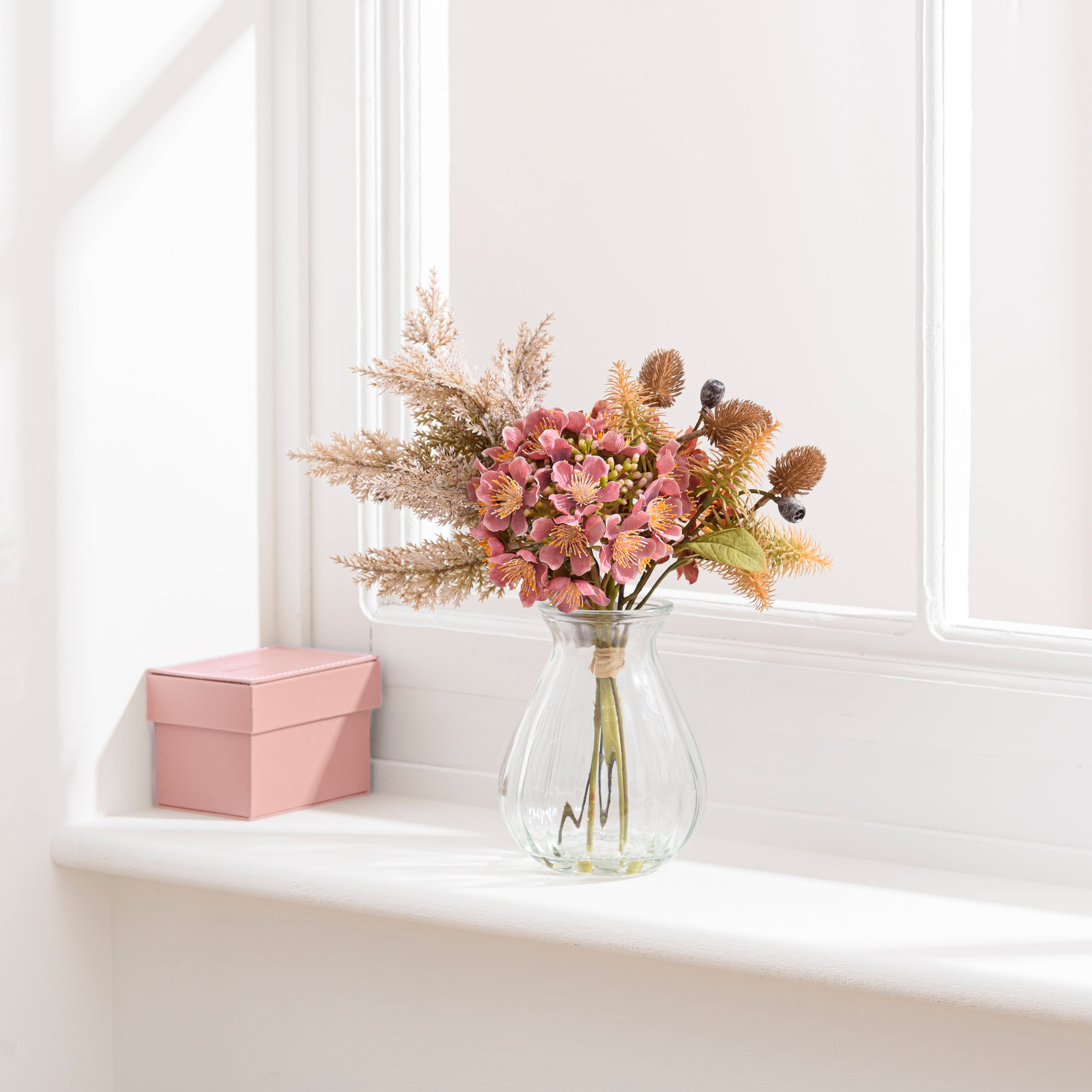 Artificial Dried Pink Hydrangea and Pampas Bouquet in Glass Vase