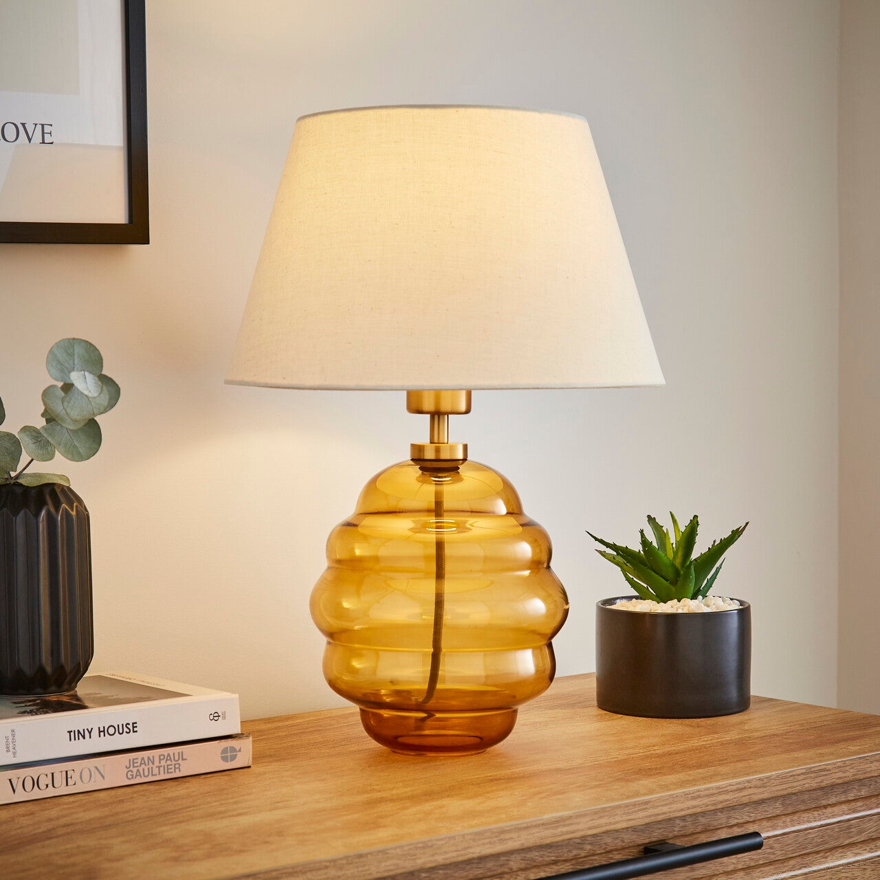 Hunnie Glass Table Lamp Amber