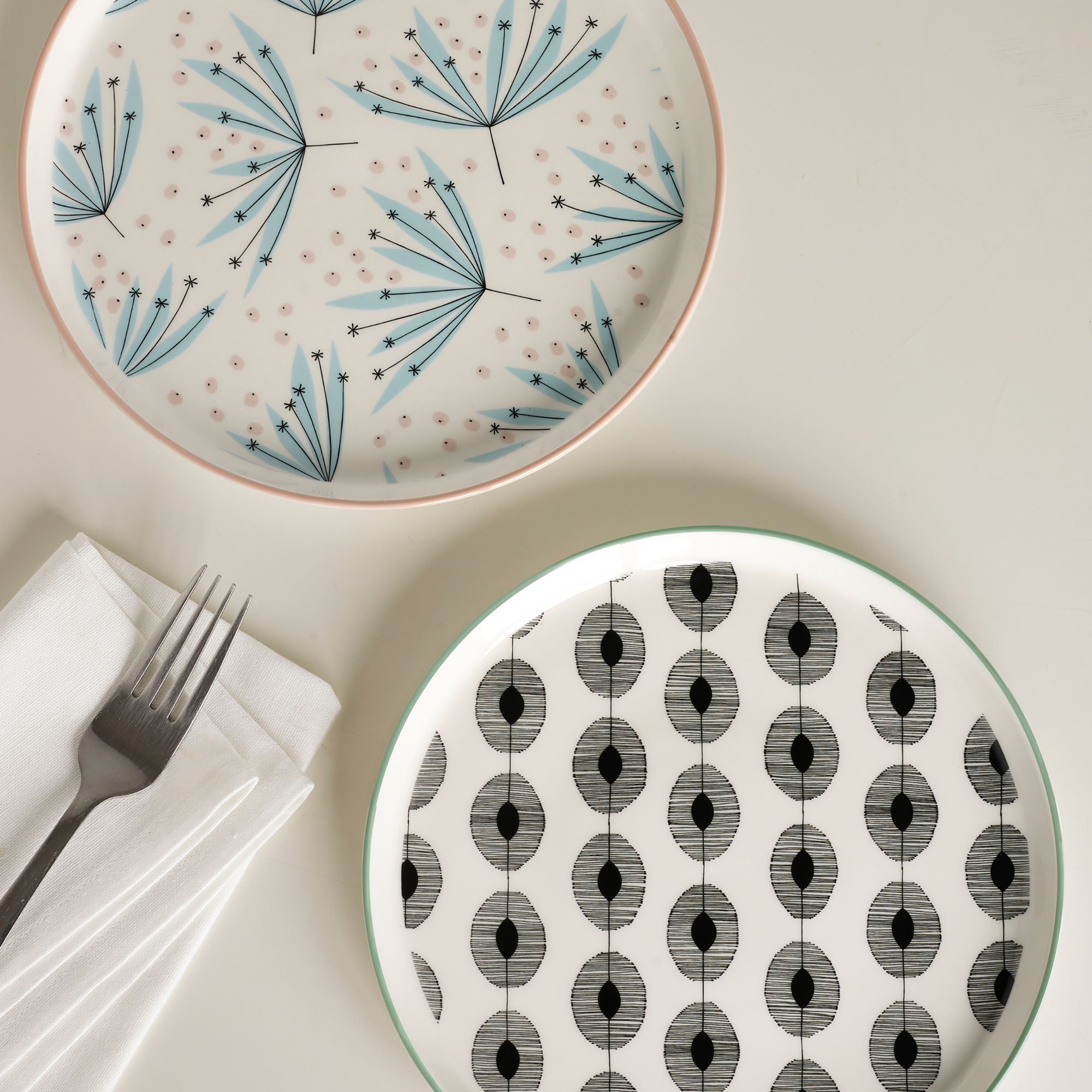 Set of 2 MissPrint Wildflower Side Plates