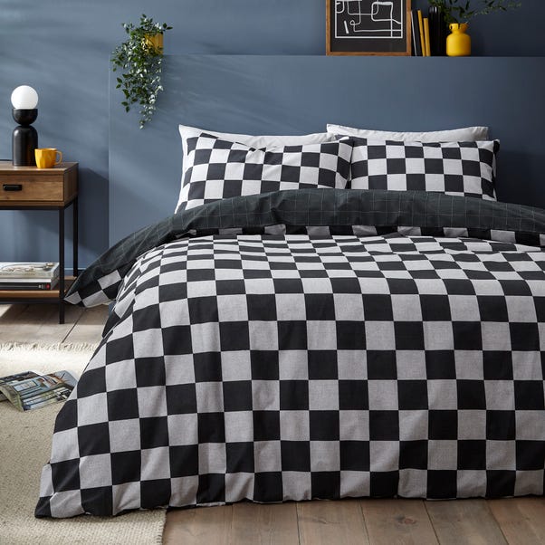 Checkerboard Duvet Cover & Pillowcase Set image 1 of 5