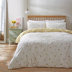 Bees Yellow Duvet Cover and Pillowcase Set