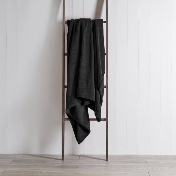 Soft Fleece 130cm x 170cm Throw