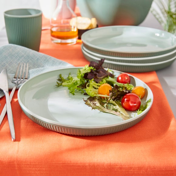 Picnic crockery clearance