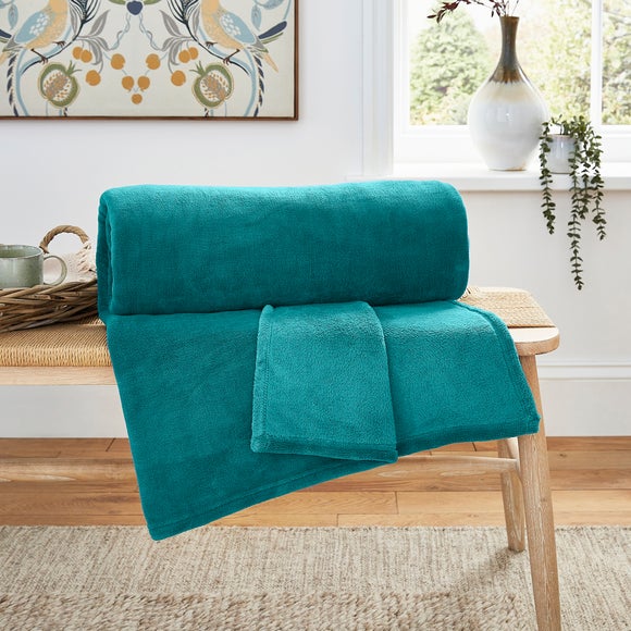 Soft Fleece 130cm x 170cm Throw Dunelm