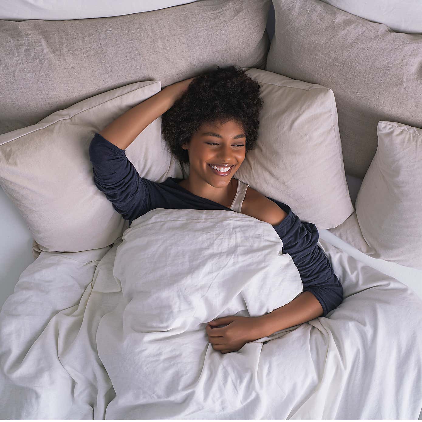 Carousel zoom image position 2 of 3