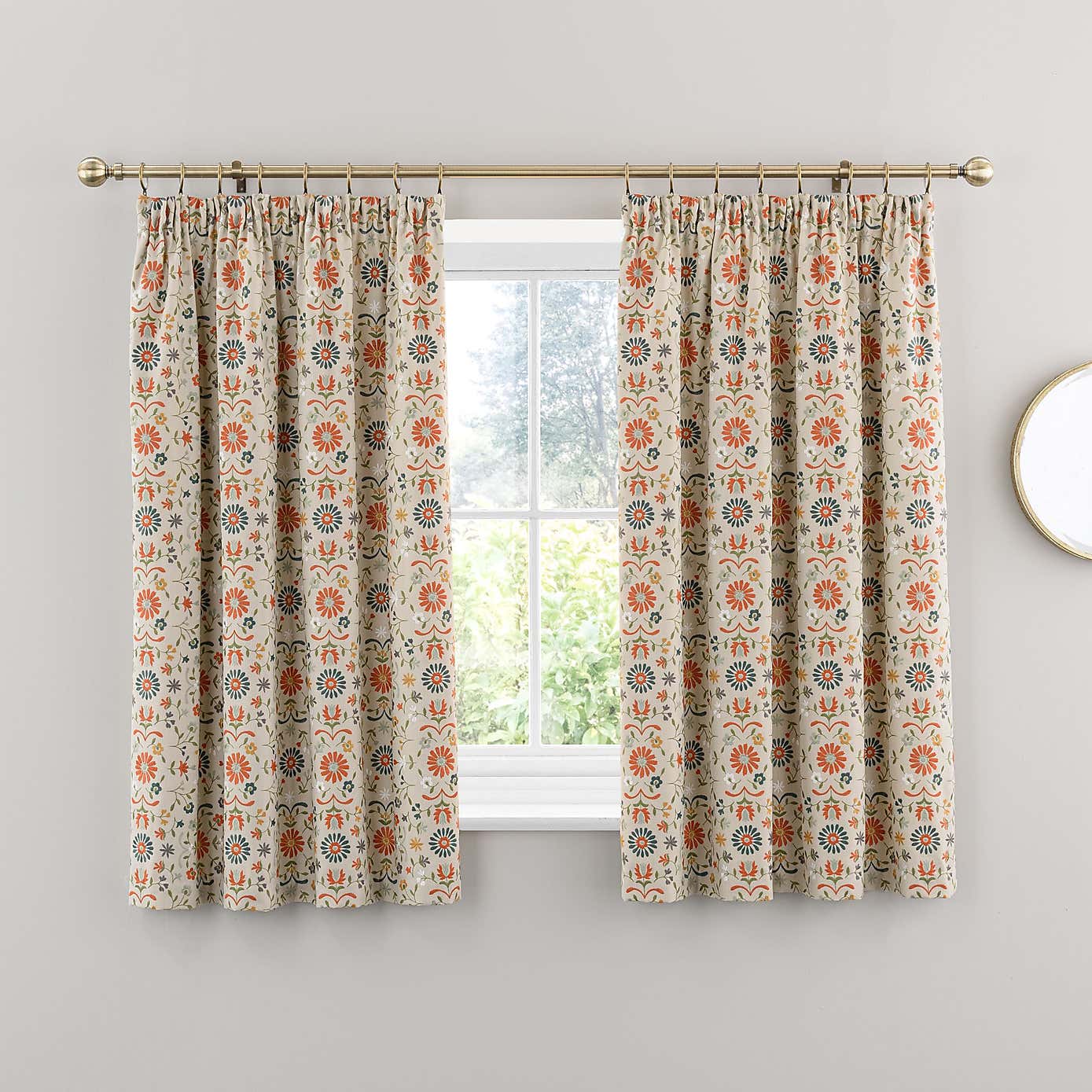 Carousel zoom image position 6 of 9