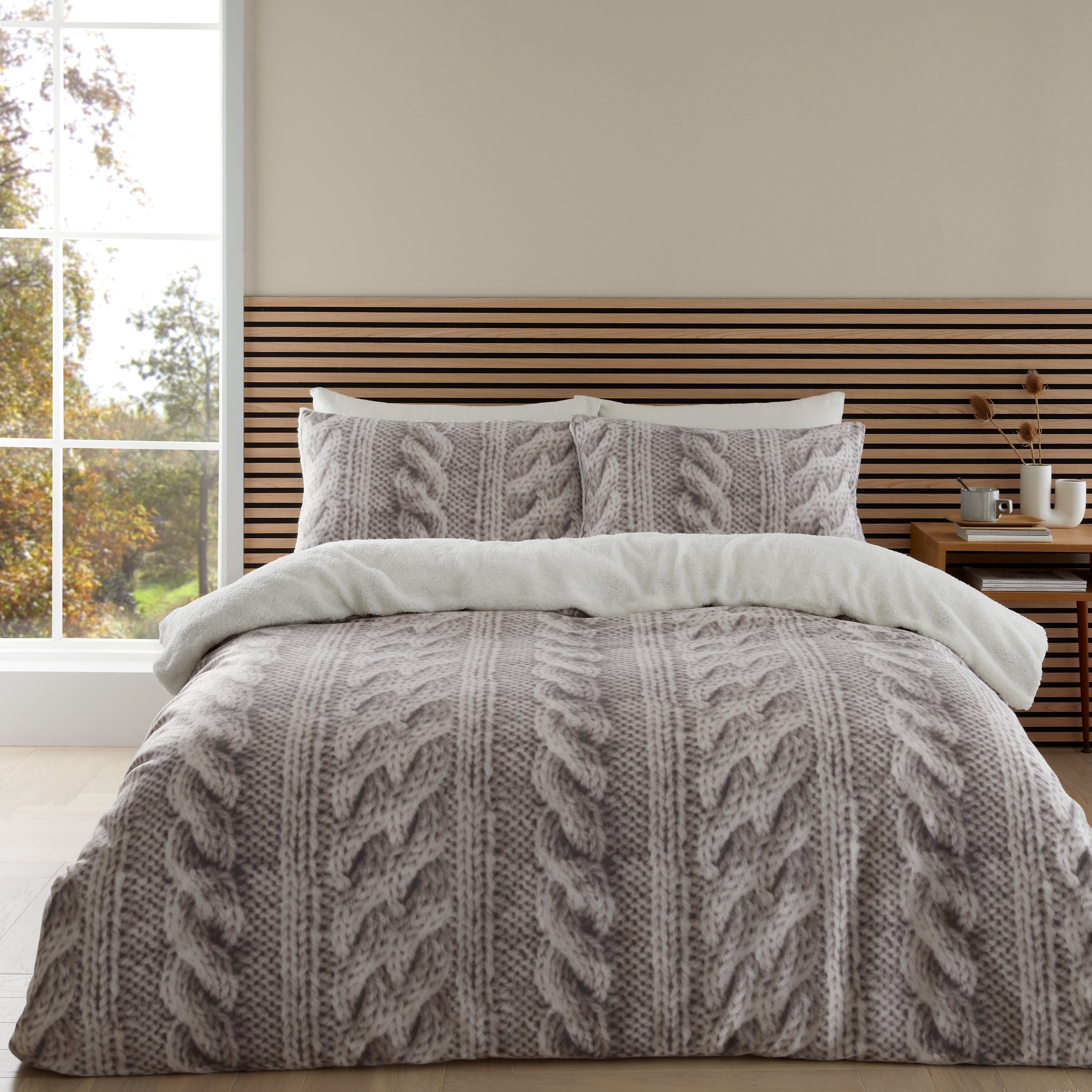 Catherine Lansfield Cosy Cable Knit Fleece Duvet Cover Pillowcase Set Grey