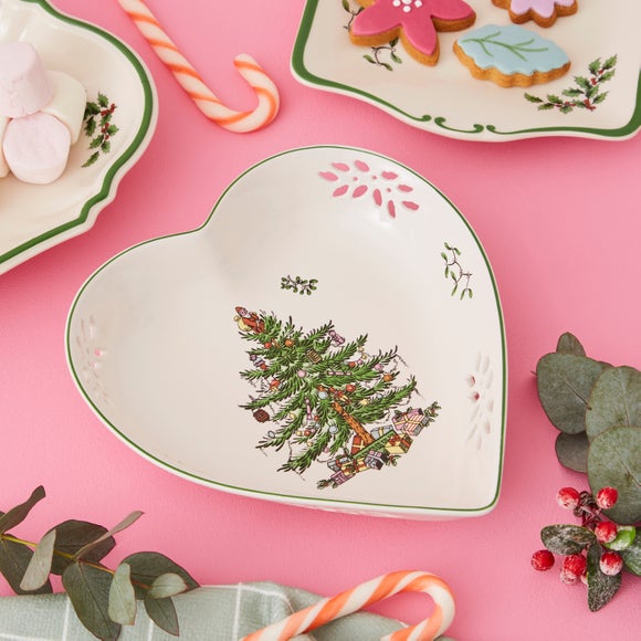 View Spode Christmas Tree Heart Dish View Spode Christmas Tree Heart Dish