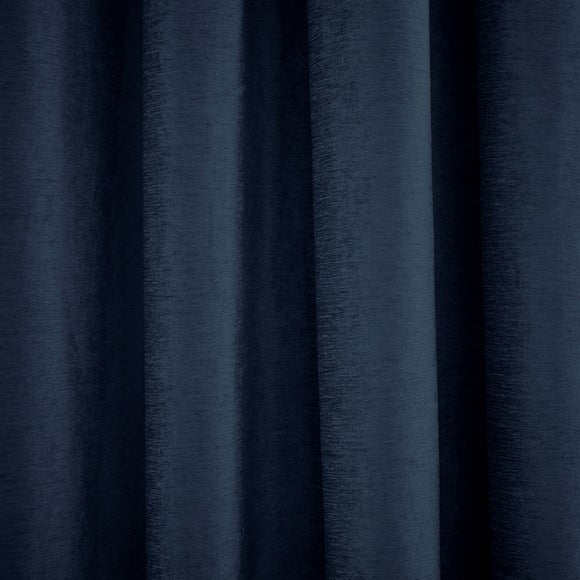 Carousel navigation image position 3 of 7