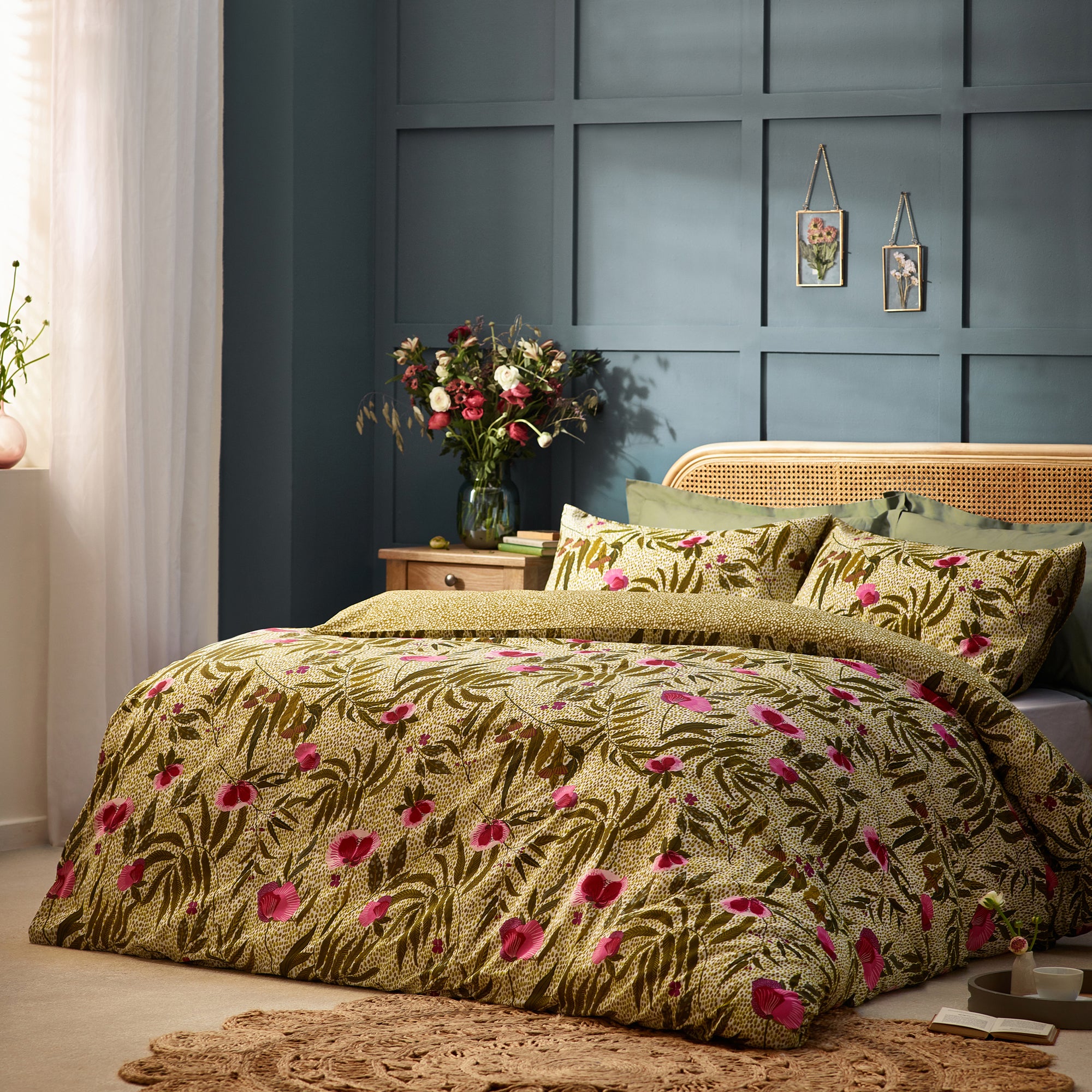 House Of Bloom Poppy Duvet Cover Pillowcase Set Green