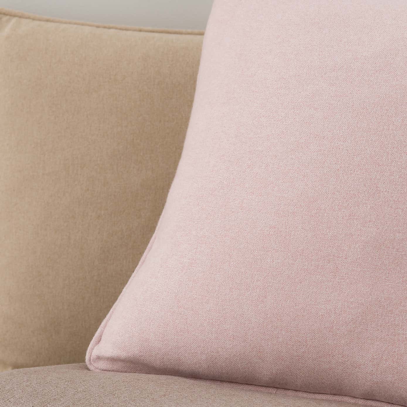 Carousel zoom image position 3 of 5