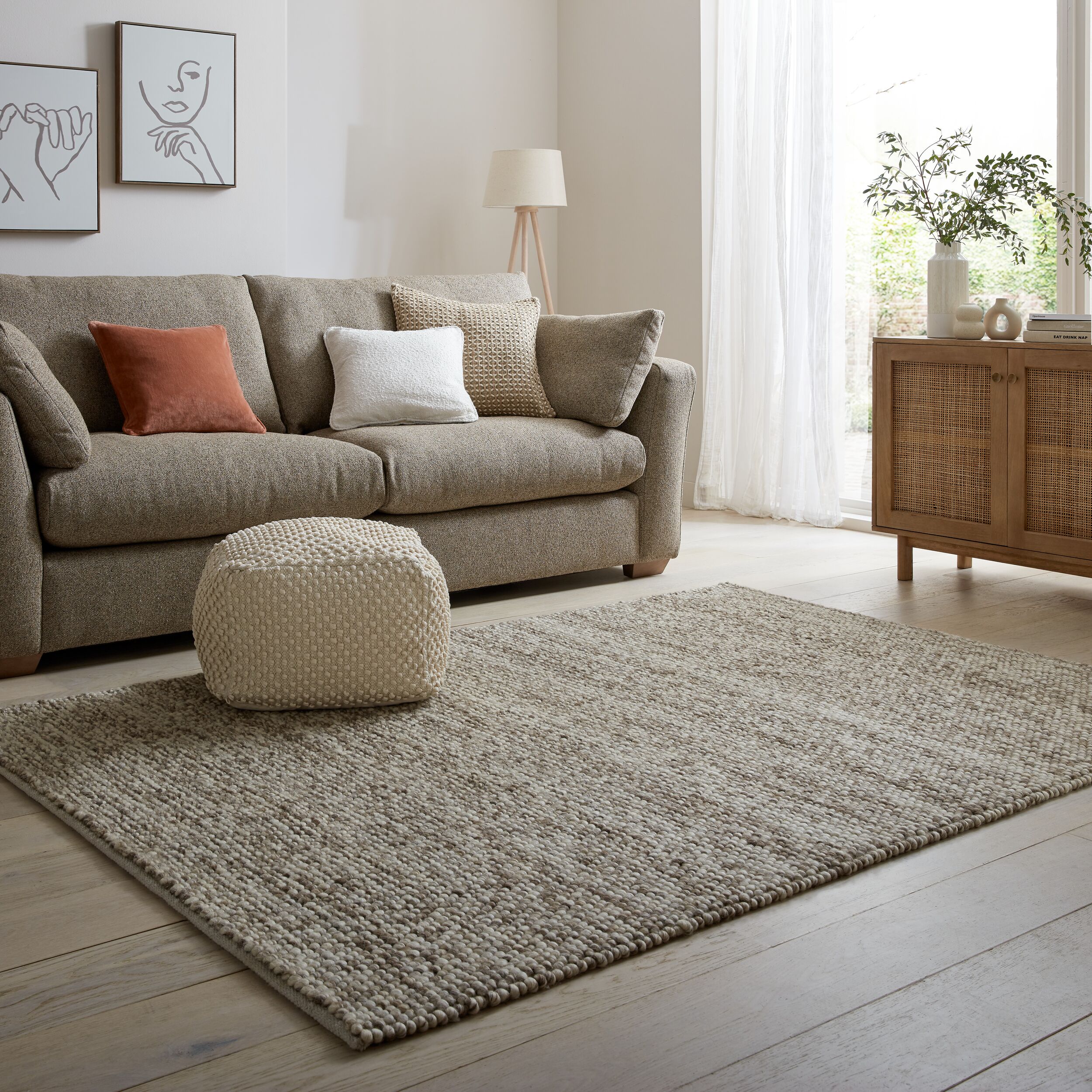 Pebble Wool Border Rug Pebble Dark Natural