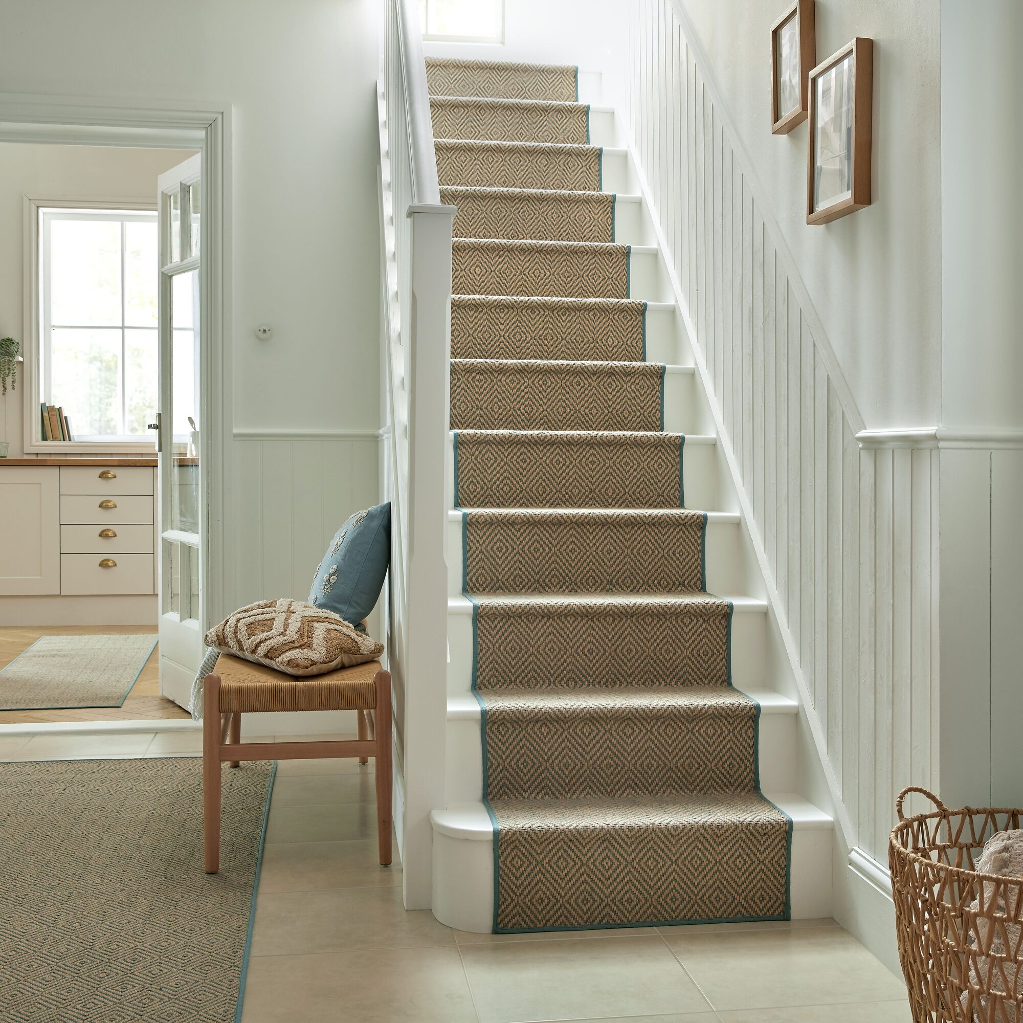 Diamond Jute Border Stair Runner Blue