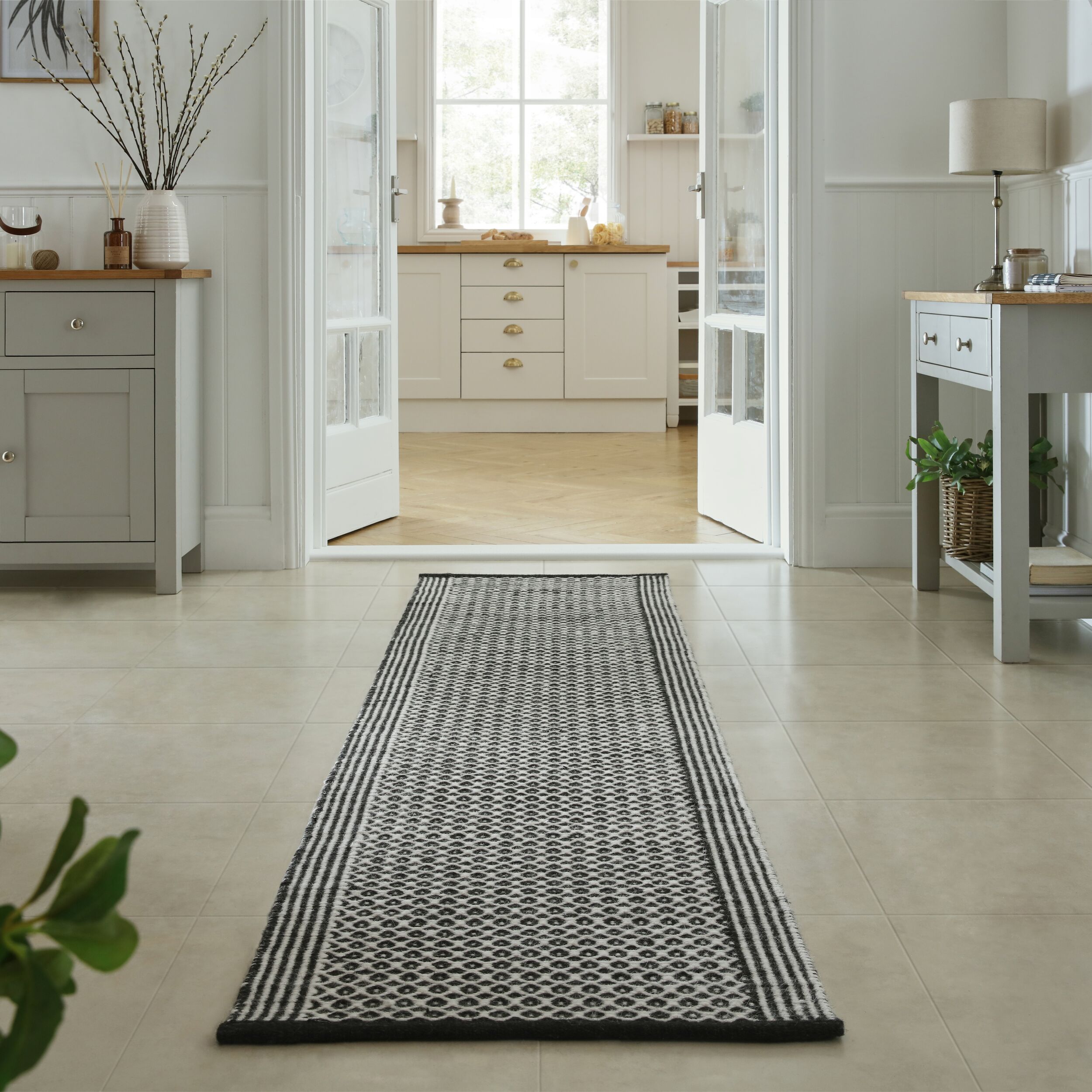 Black Runner Rugs | Dunelm