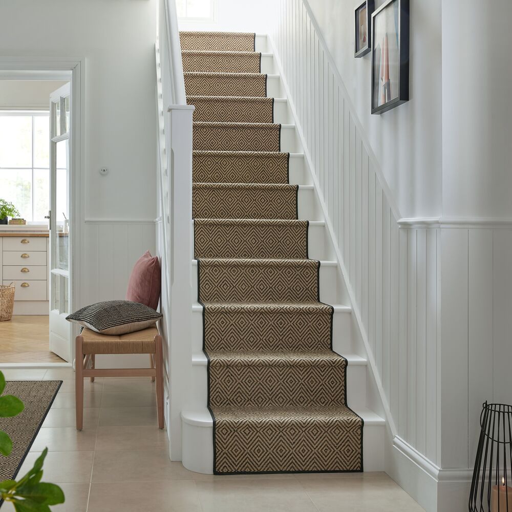 Diamond Jute Border Stair Runner Black