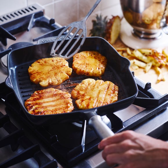 Mini grill outlet pan