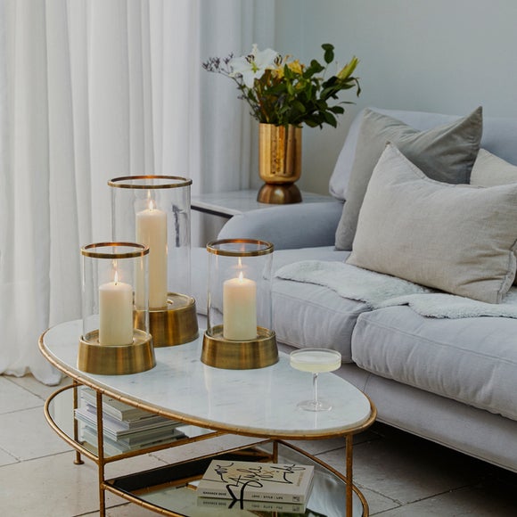 Carousel navigation image position 3 of 6