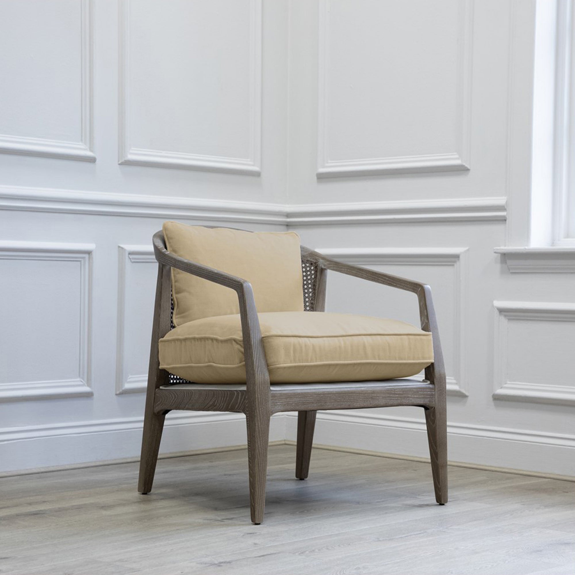 Liana Tivoli Armchair Tivoli Caramel