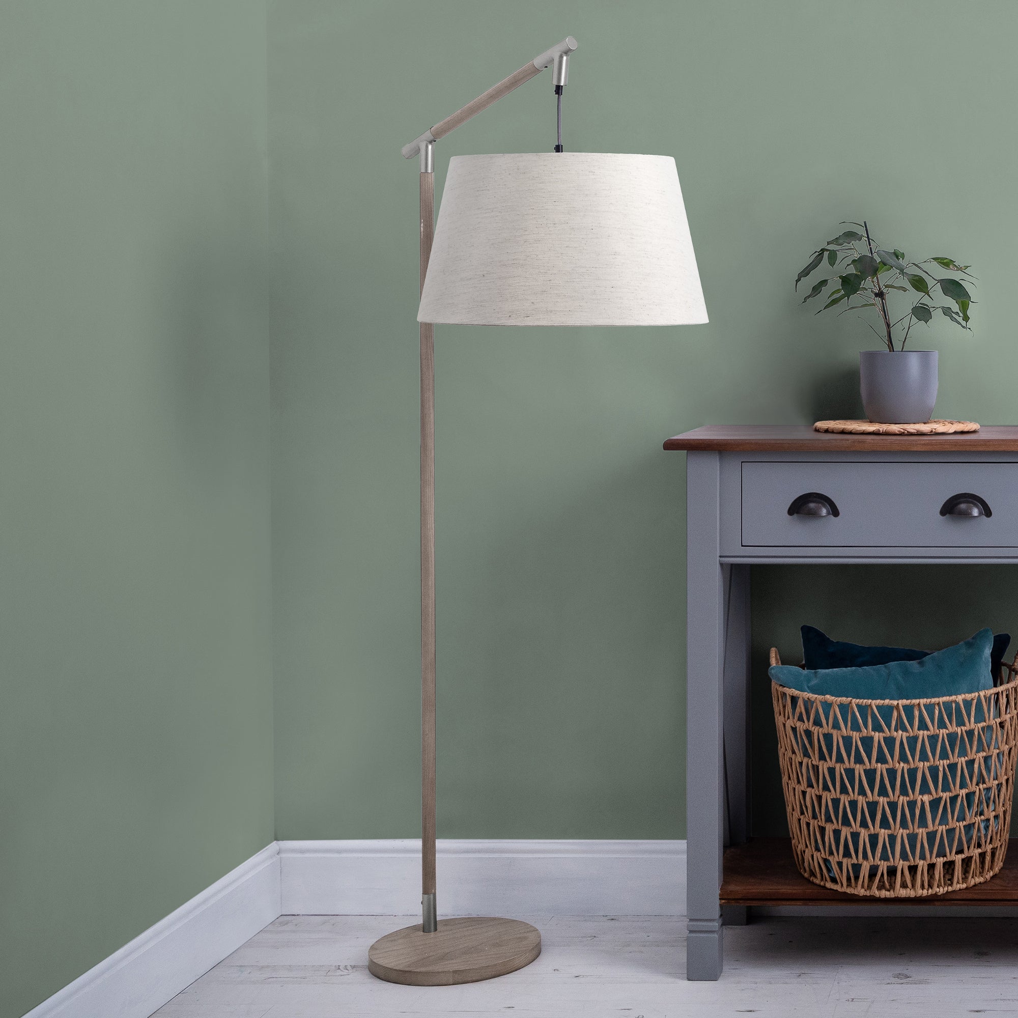 Quintus Floor Lamp With Plain Shade Linen Cream