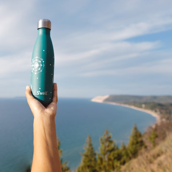 Carousel navigation image position 2 of 8