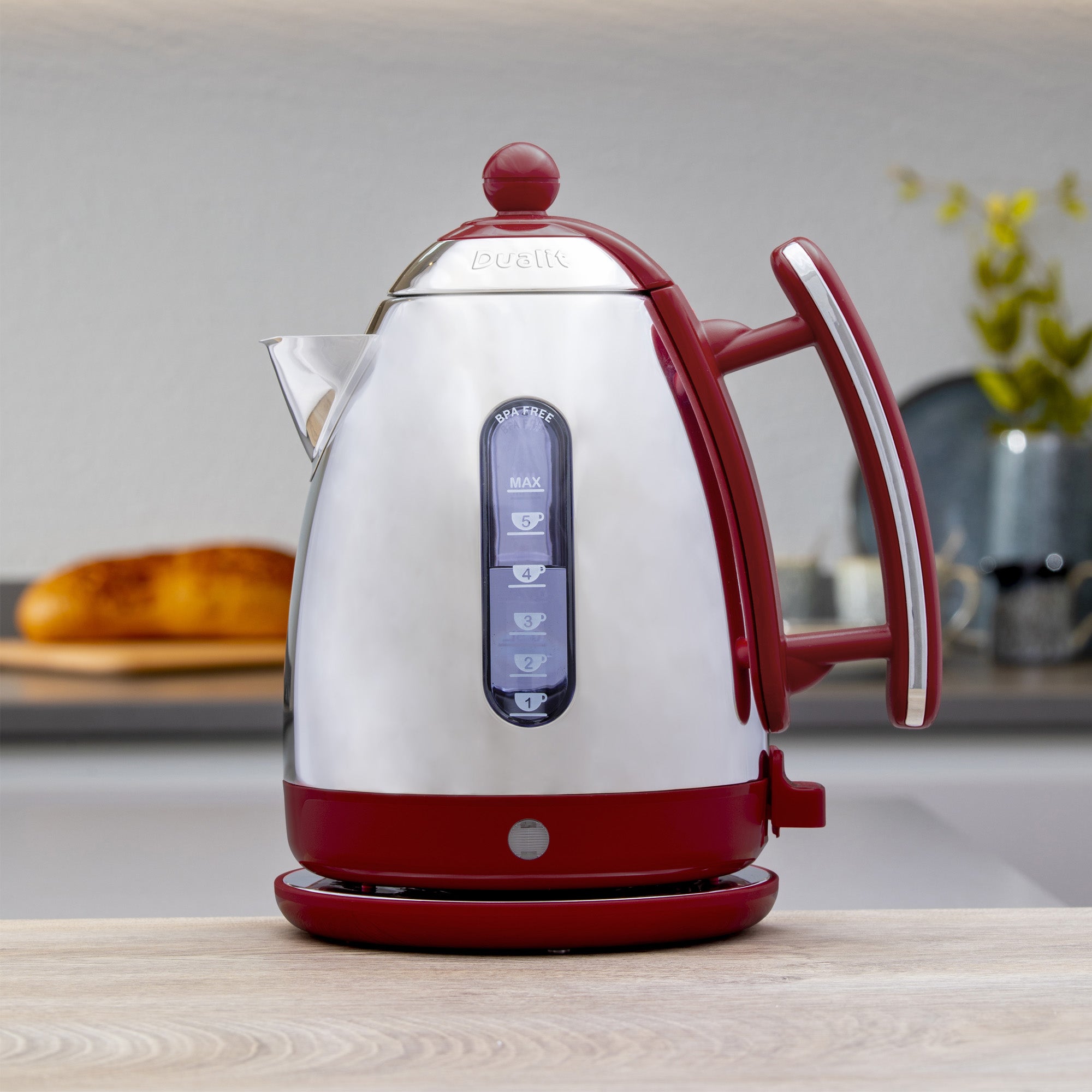 Dualit Lite 1.5L Kettle Red
