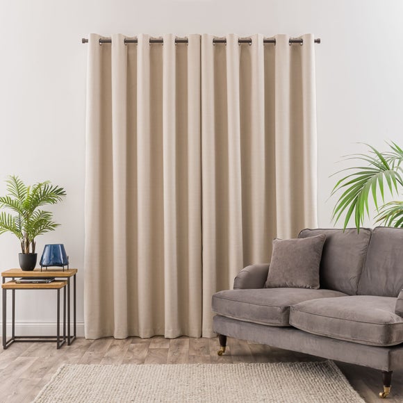 Carousel navigation image position 4 of 6