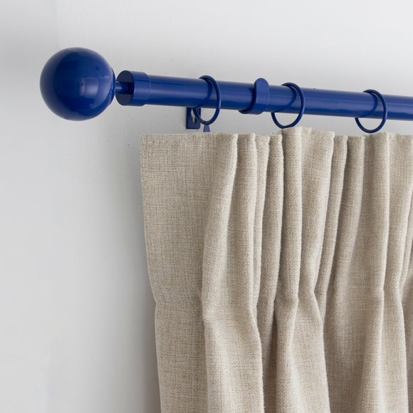 Carousel navigation image position 5 of 7