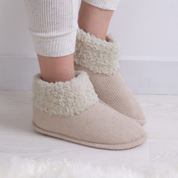 Isotoner Cable Boot Slippers | Dunelm