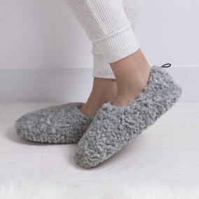 totes Faux Fur Grey Full Back Slippers