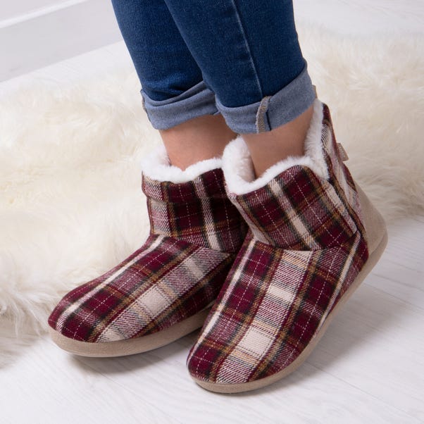 totes Tartan Boot Slippers image 1 of 8