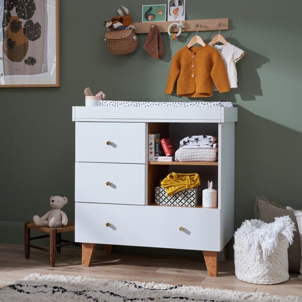 Tutti Bambini Como 3 Drawer Chest Changer image 1 of 8