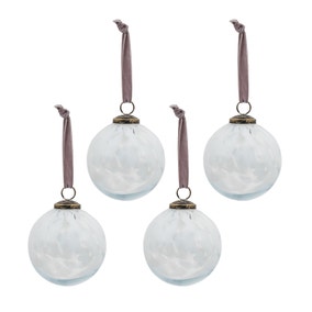 Pack of 4 Milo White Baubles
